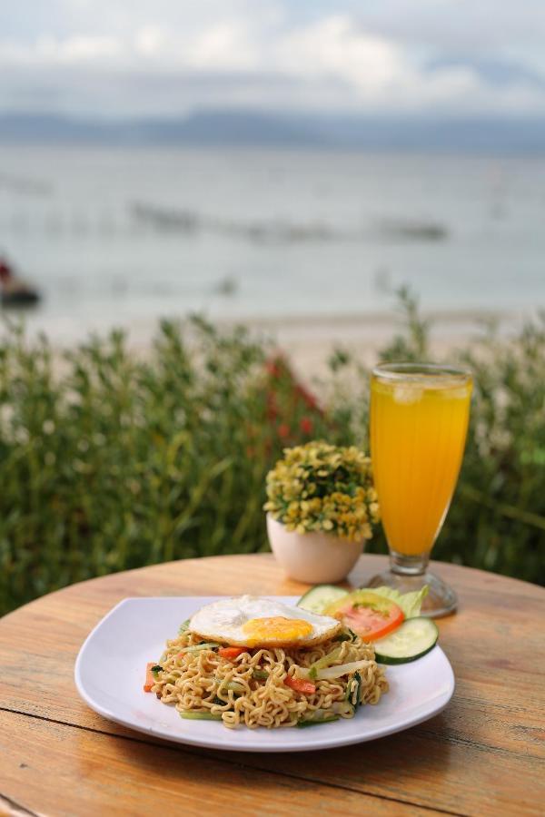 Santen Beach Bungalows Ped Экстерьер фото