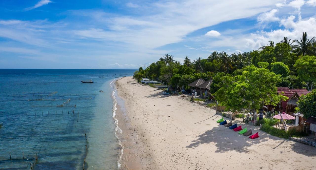 Santen Beach Bungalows Ped Экстерьер фото